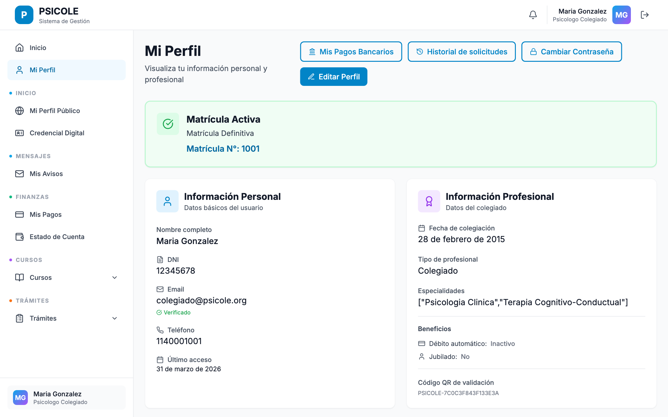 Historial de solicitudes con estado y detalle expandible